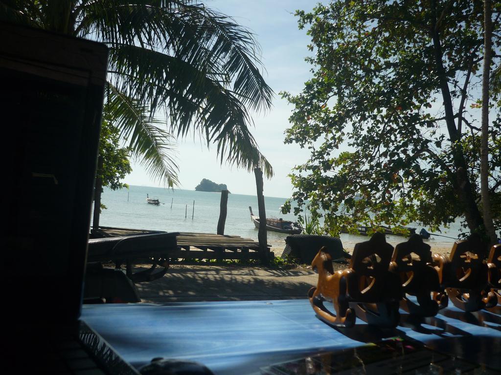 Pasai Beach Lodge Ko Yao Noi Extérieur photo