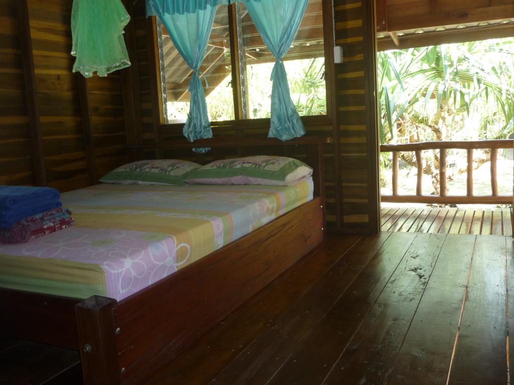 Pasai Beach Lodge Ko Yao Noi Chambre photo